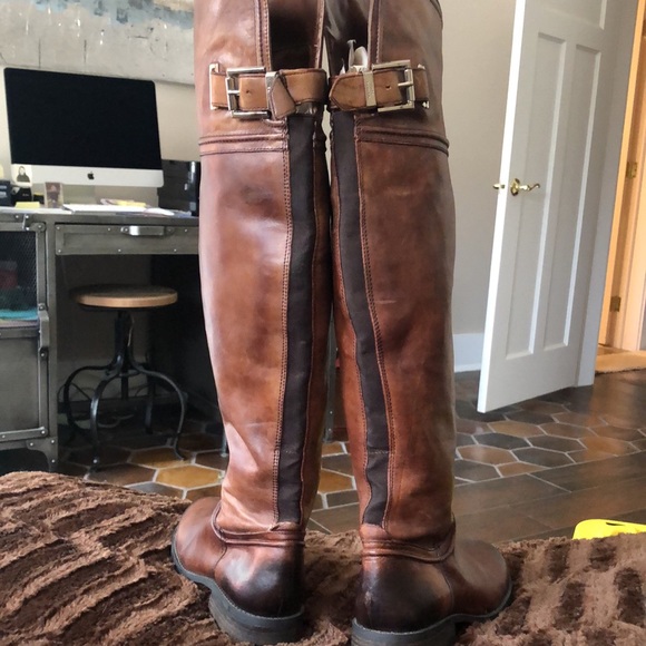 VINCE CAMUTO OVER THE KNEE DISTRESSED LEATHER RIDING BOOTS - Picture 7 of 12